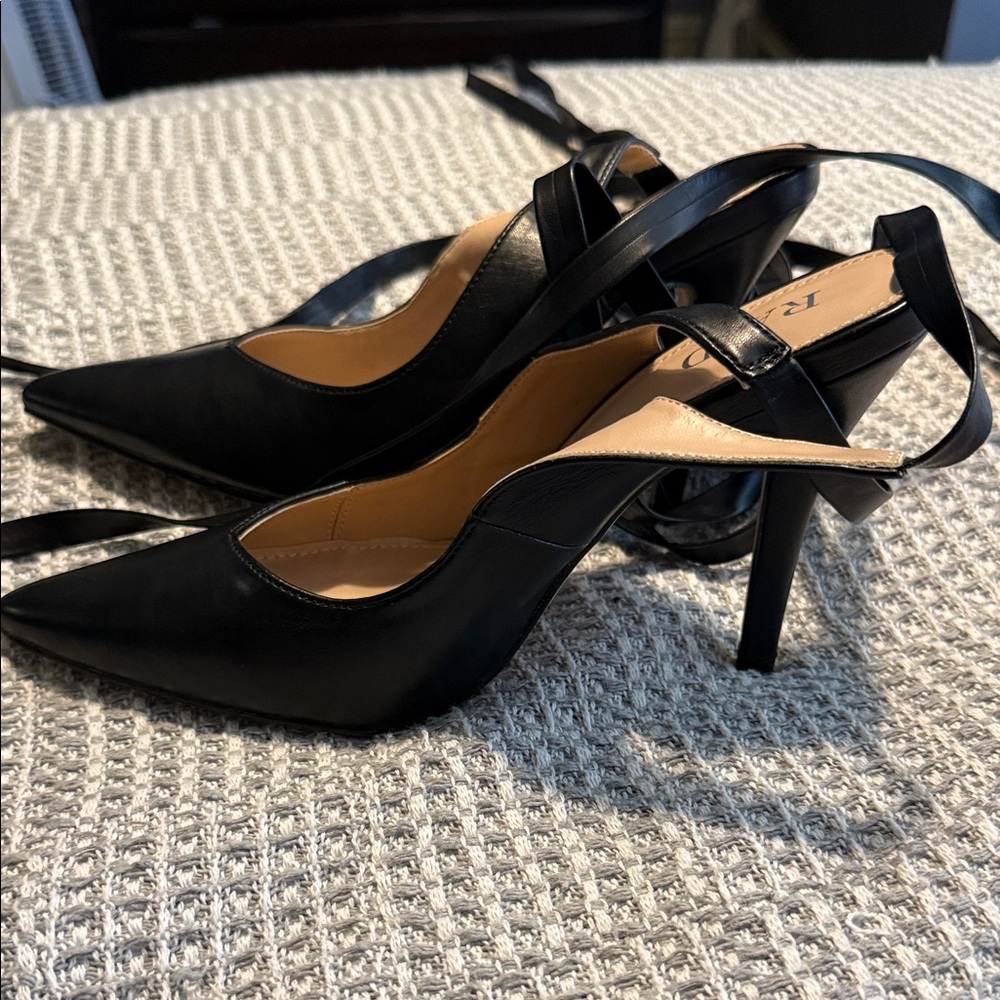 Chic Black Women's Heels with Straps
